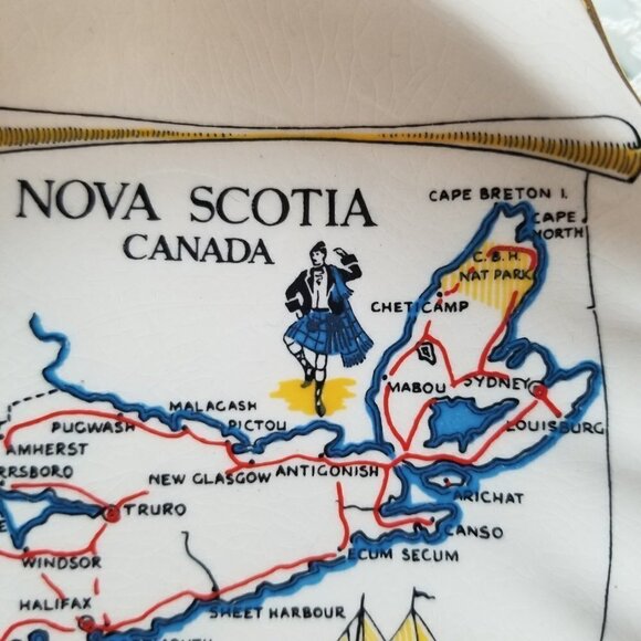 Nova Scotia Shell-Shaped Trinket Dish NS Map Sandland England Vintage Rare Find - Picture 5 of 9